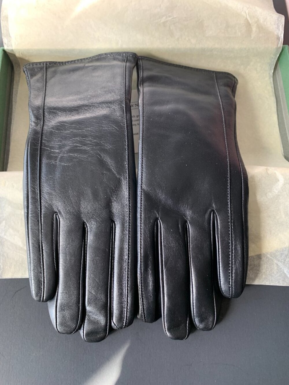 DOWNHOLME WOMEN'S BLACK LEATHER GLOVES SIZE LARGE 100% LEATHER CASHMERE LINING